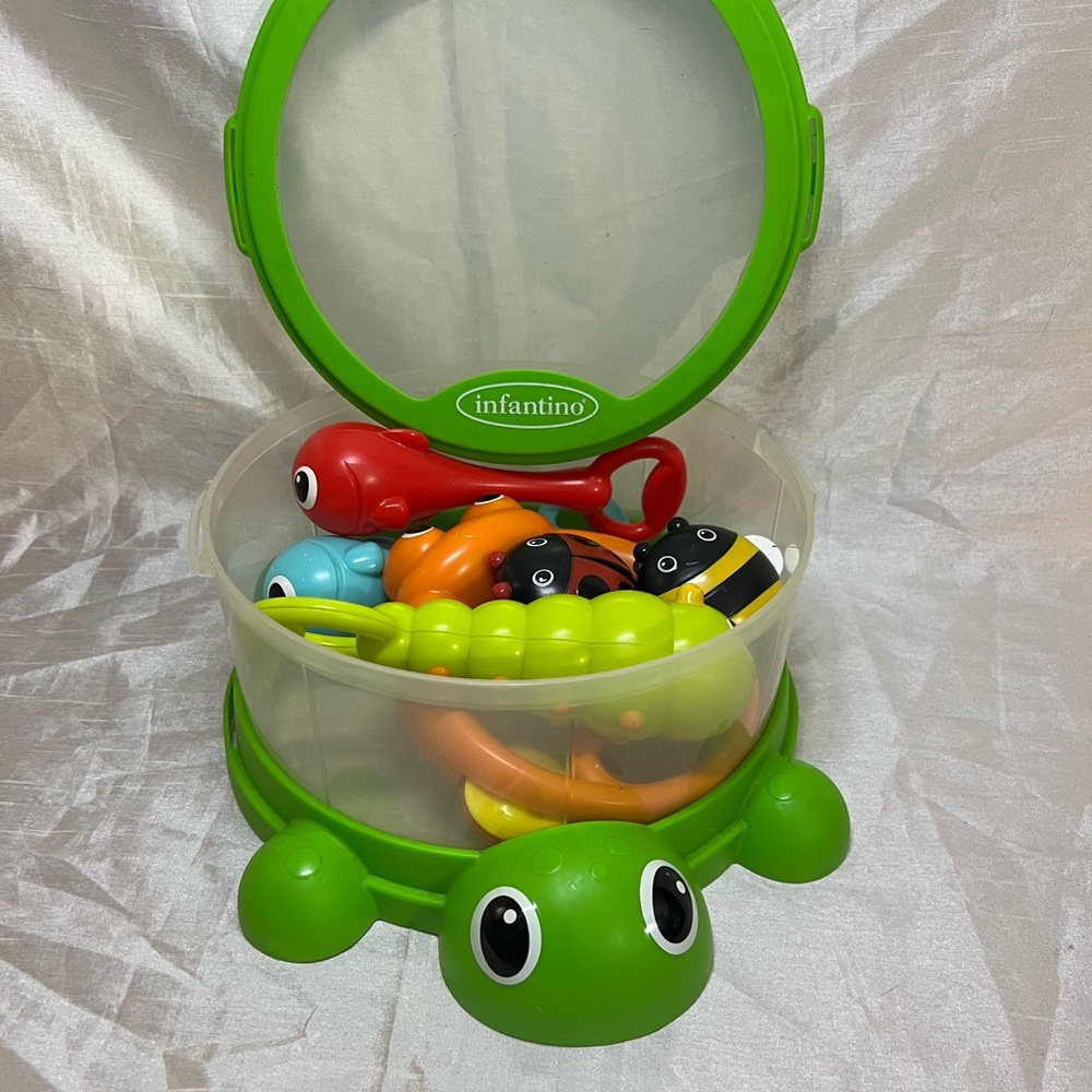 INFANTINO  COLORFUL TURTLE COVER BAND 6- PIECE PERCUSSION SET - Picture 8 of 11